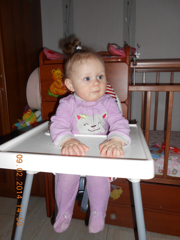 Алисе 8 месяцев!