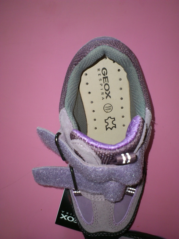 Кроссовки Geox, 27р-р, 2500, регион почта включена