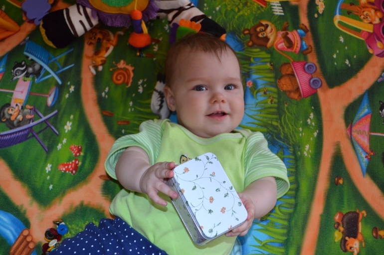 а мы научились показывать язык)))