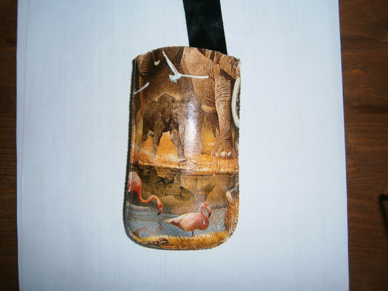 Чехлы для телефонов