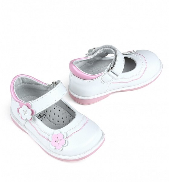 Как выбрать обувь для ребенка?