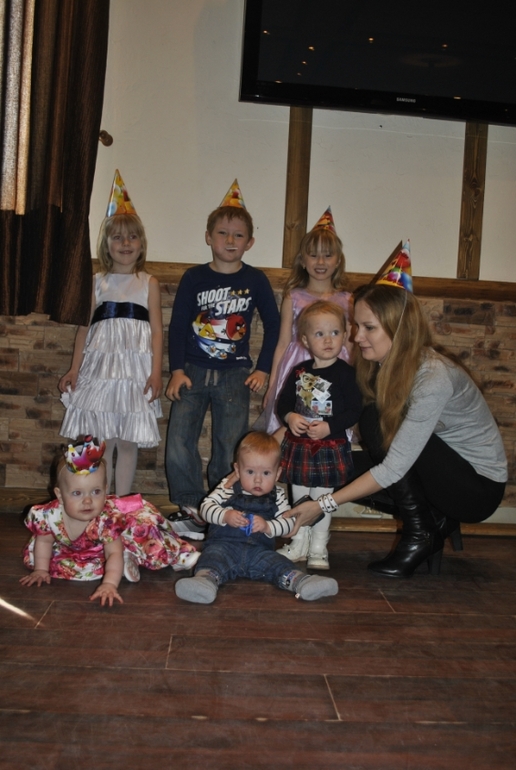 Наш годик!!!!