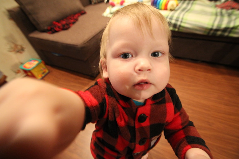 вроде как 1год 1месяц