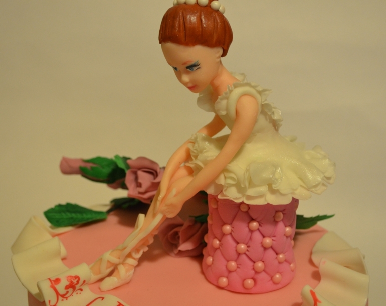 Торт для маленькой балерины