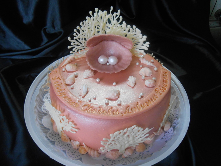 Торт на коралловую свадьбу