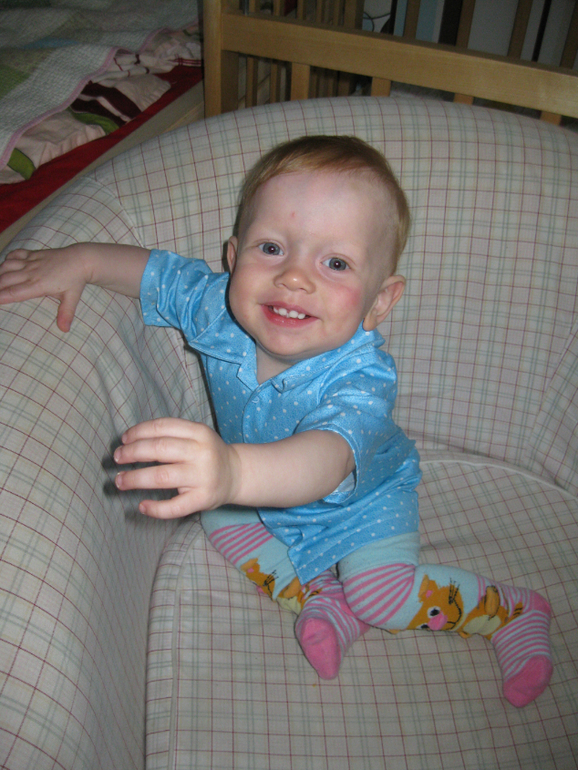 голубая в горошек