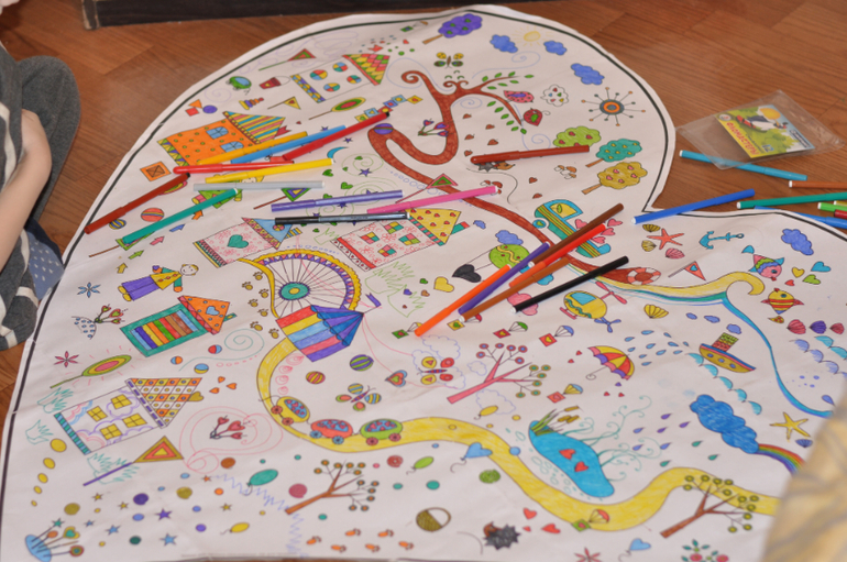 Скачала сегодня детям...