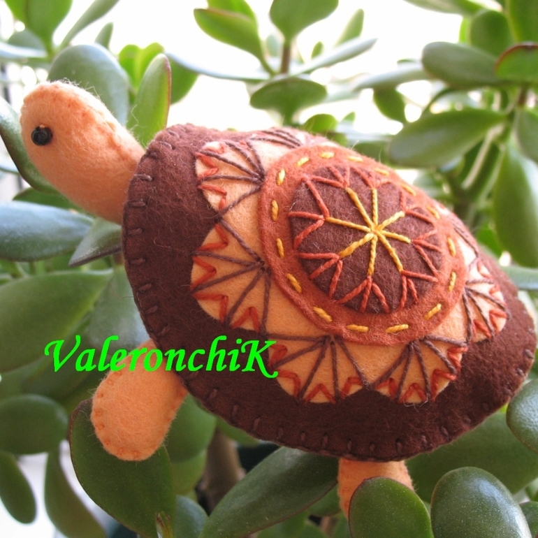 Черепашка- игрушка, игольница, мандала, талисман.