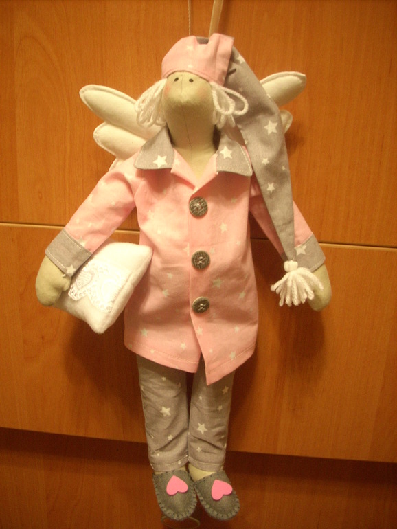 Сонный ангел