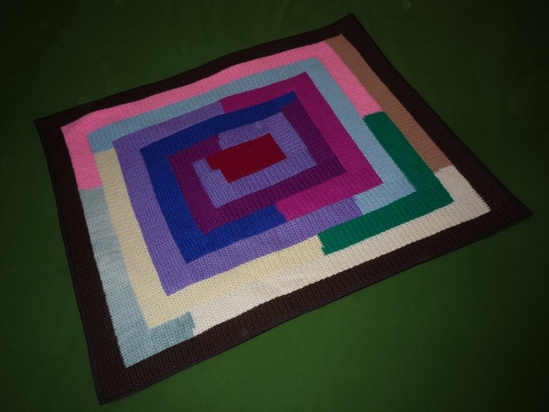 Плед Лабиринт будем вязать?