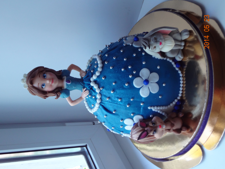 ТОРТ "ПРИНЦЕССА СОФИЯ" http://kids.screenweek.it/files/2013/05/la-locandina-di-sofia-la-principessa-271506.jpg  РАФАЭЛЛО. ВЕС 4 кг.