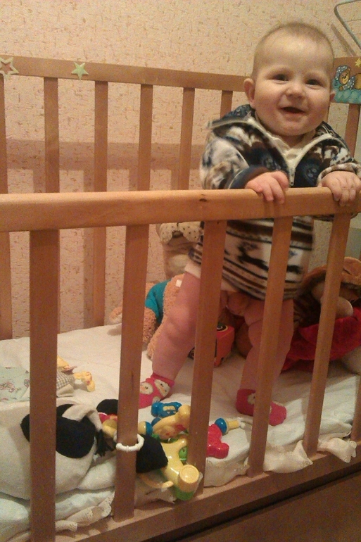 Нам 7,5. Время, ты летишь незаметно.