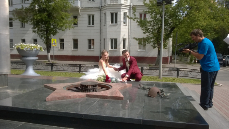 Сестренка вышла замуж...