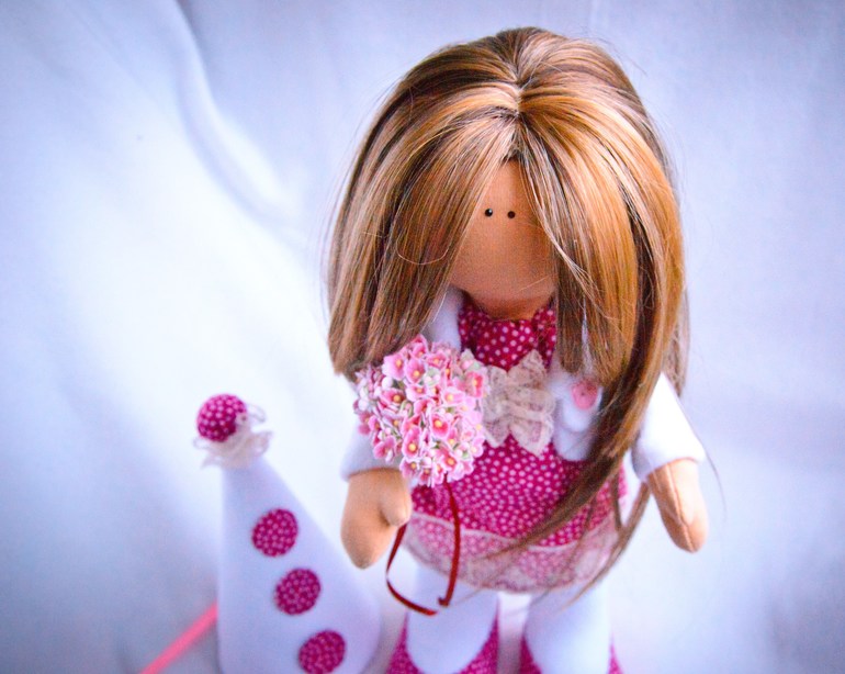 Девочка-праздник Валери) Ищет новый дом. Рост 43 см