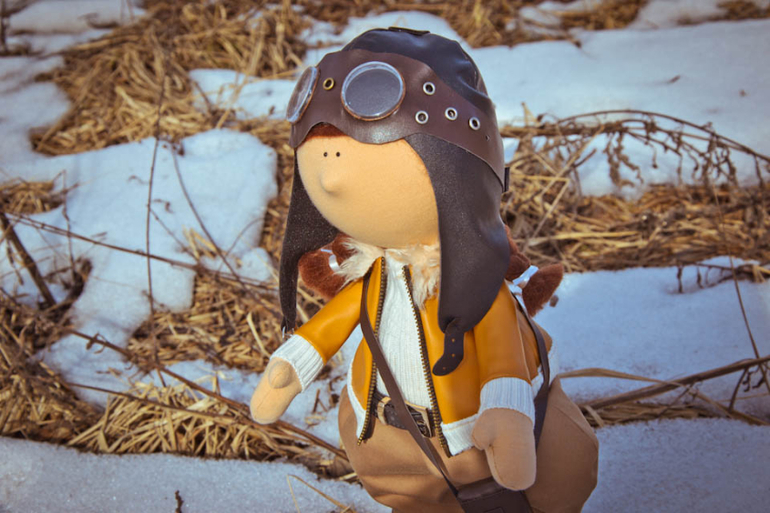 Девочка-пилот Грэтта