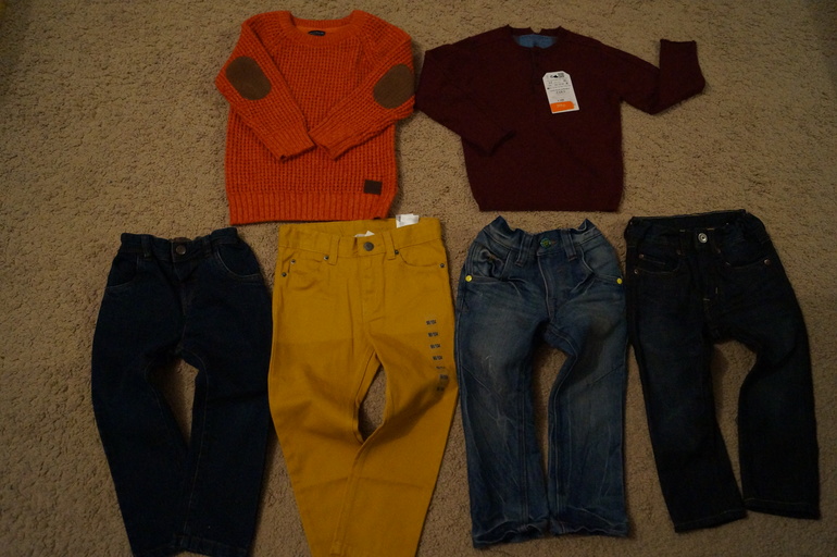 У мамы-шопоголика муж голожопик, зато дитя-КРАСАВА)))