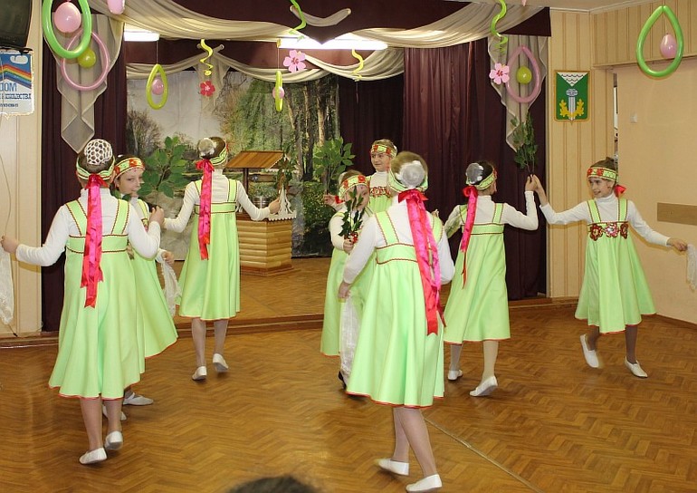Фестиваль танца и песни 30.04.14г.