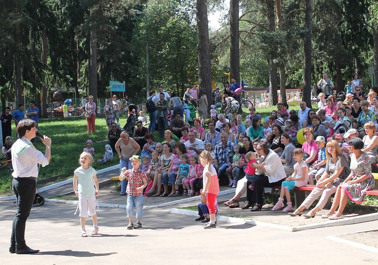 День защиты детей в парке) 01.06.14