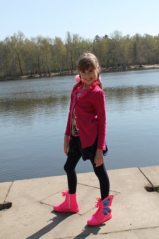 Весна, река и мы такие отдыхаем))) 25.04.14