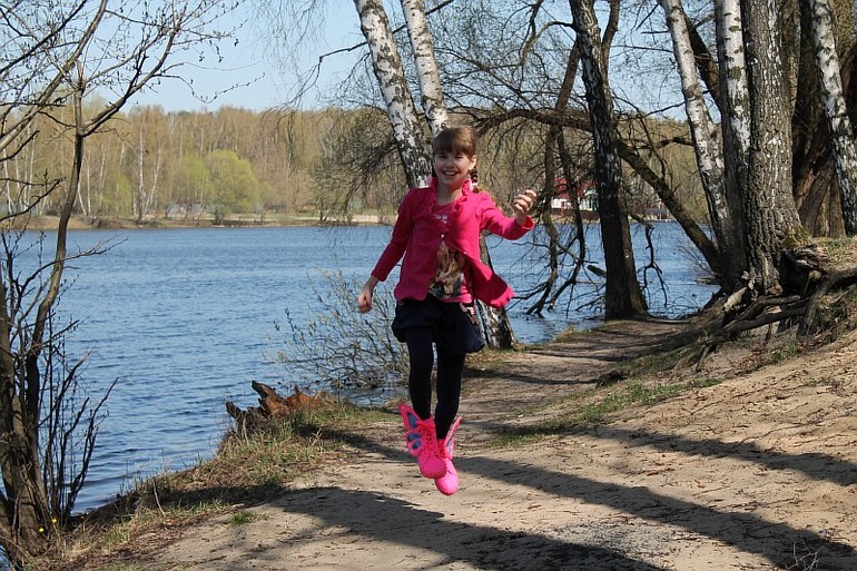 Весна, река и мы такие отдыхаем))) 25.04.14