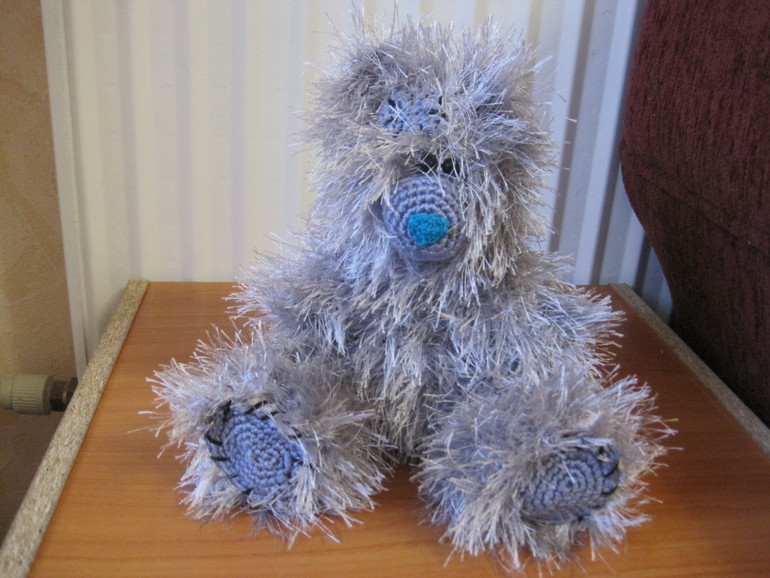 Мишка в подарок