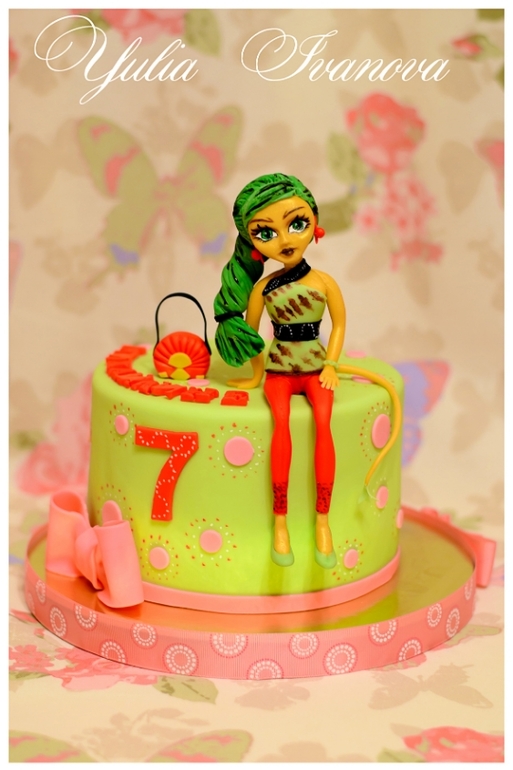 Monster High Дженифер Лонг