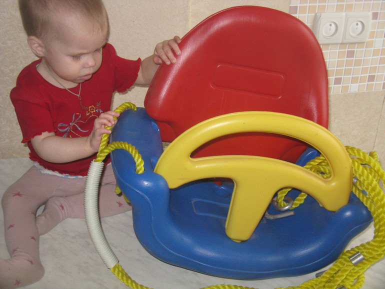 Подвесные качели. м.Варшавская