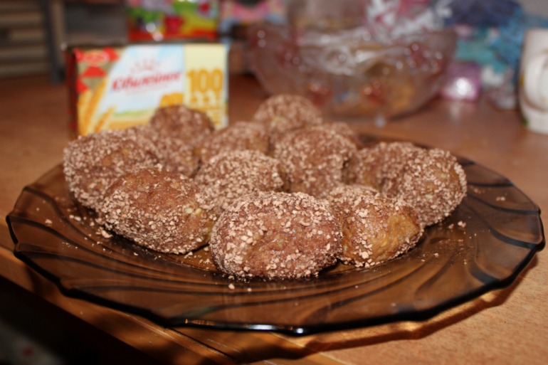 Пирожное картошка заварное.