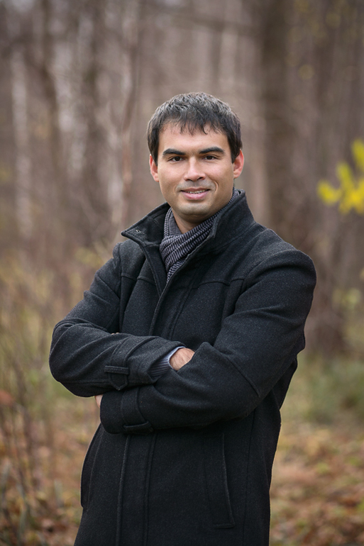 По лесным тропинкам...