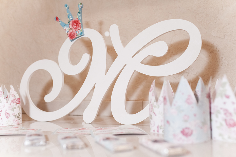 Делала оформление праздника в электронном виде для Миланы!