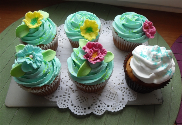 капкейки по случаю обмывания авто....