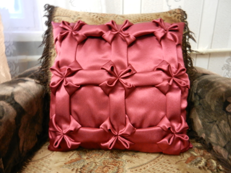 моя первая подушечка с буфами