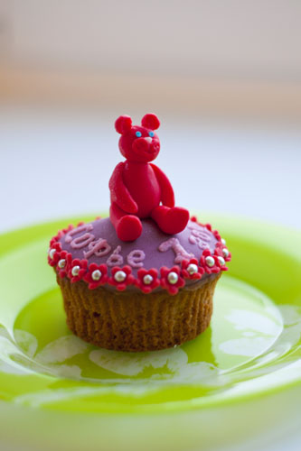 Ванильные капкейки на годовастие Софии