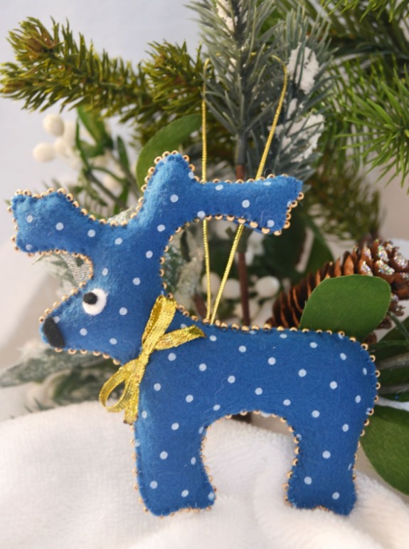 Детские елочные игрушки