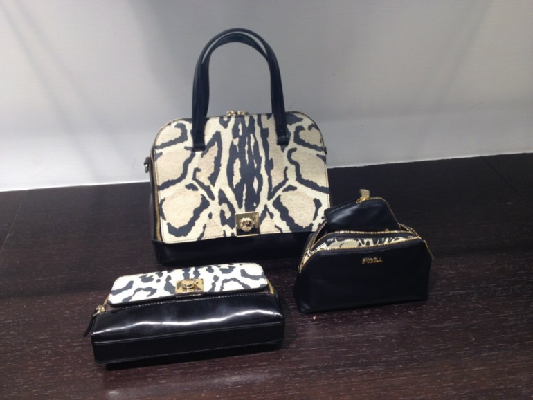 FURLA! Витрины сентябрь 2013