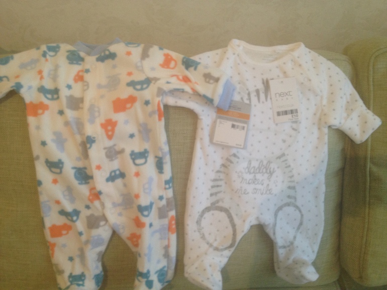 Ну вот я и получила вещички для сынули Carters, Next