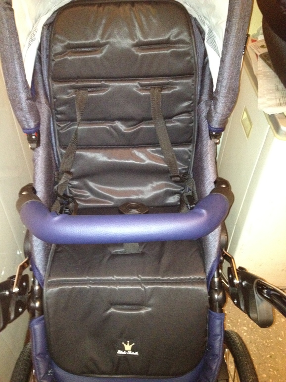 Примеряла матрасик Elodie Details Мягкий вкладыш в коляску Stockholm Black ed Knorr-Baby Classic ition