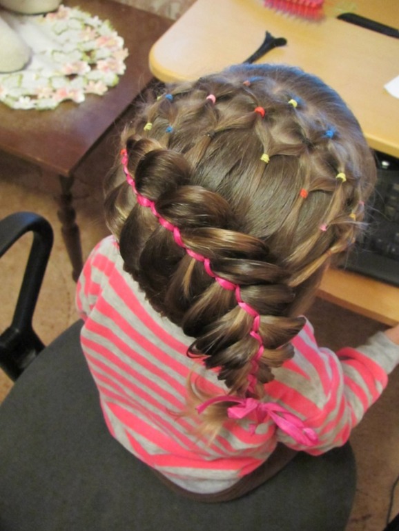 А вот и наши...