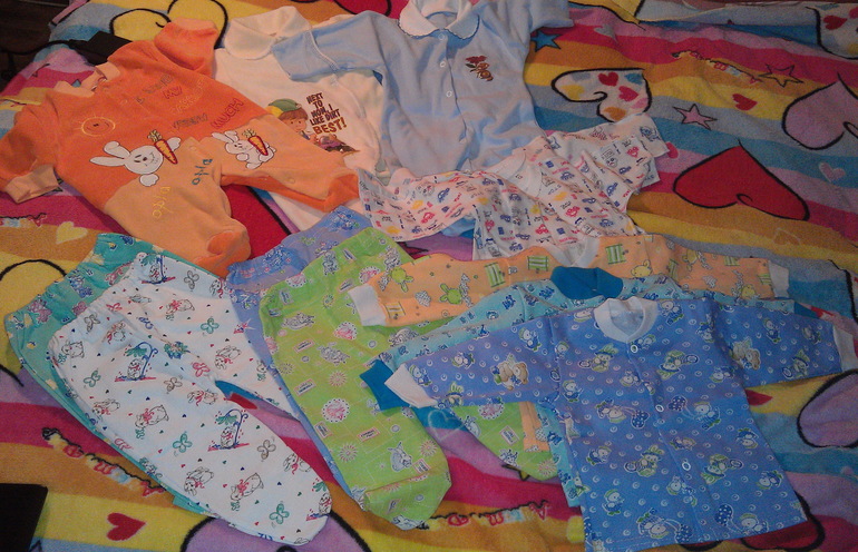 Приданое для малыша - одежда - часть 1