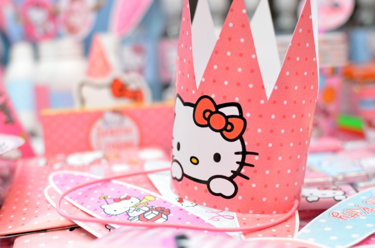 Наше годовасие в стиле Китти )))