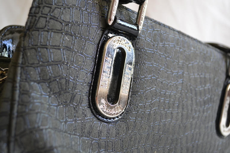 Продам сумку gilda tonelli