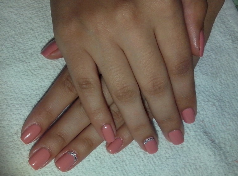 Маникюр с покрытием Shellac