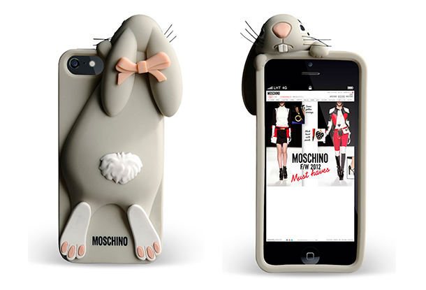 Чехол Moschino Violetta для iPhone 4, 4S, 5, 5S - Москва - 750 руб.