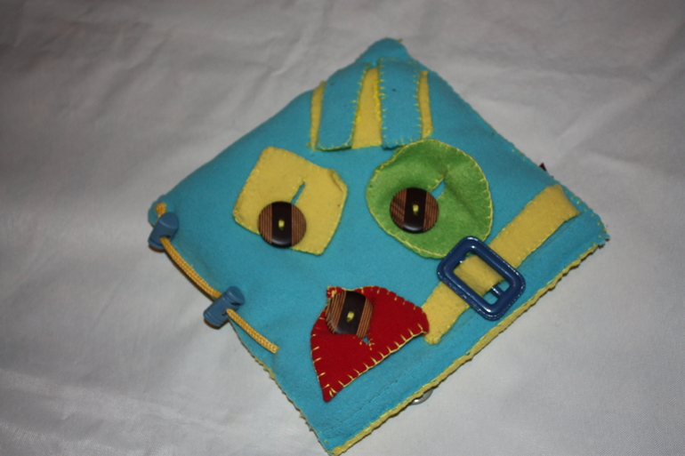 Сотворилась новая партия развивающих игрушек для сынули