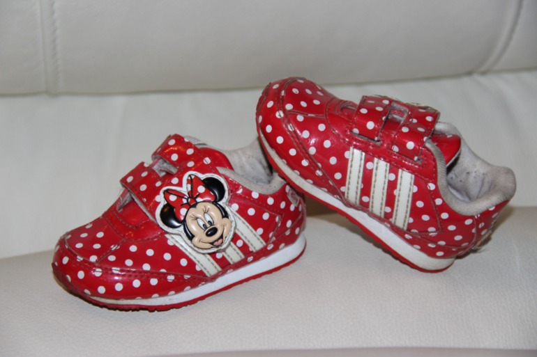 кросовки adidas 20 р