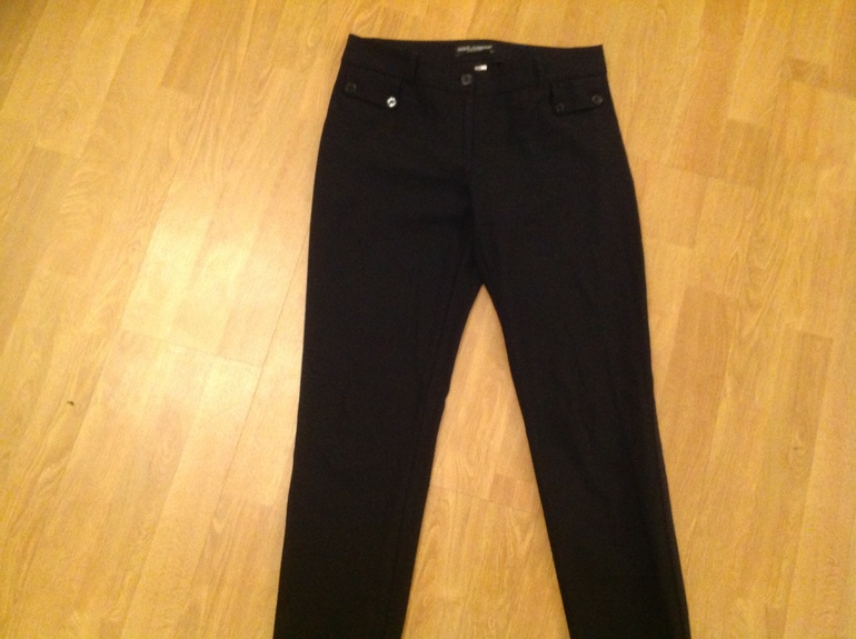 Продаю классические брюки DOLCE & GABBANA оригинал размер 42