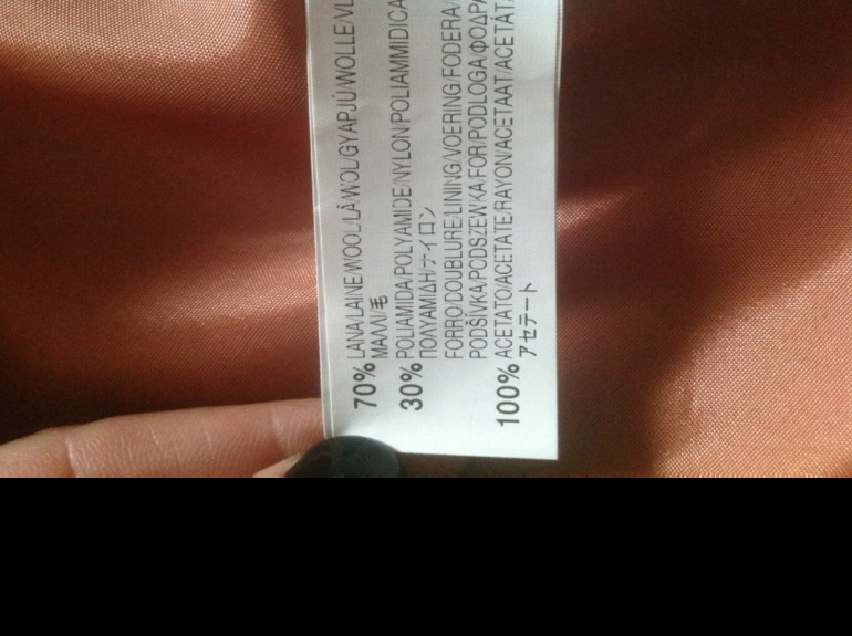 Шерстяное пальтишко ZARA  р-р XL   1500р