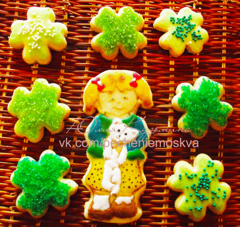 Расписные пряники и печенья