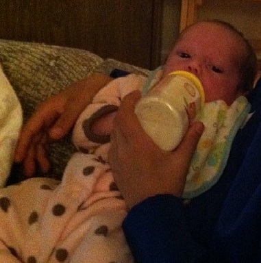 Энни 1 месяц и 5 дней: много букафф и ффотоо