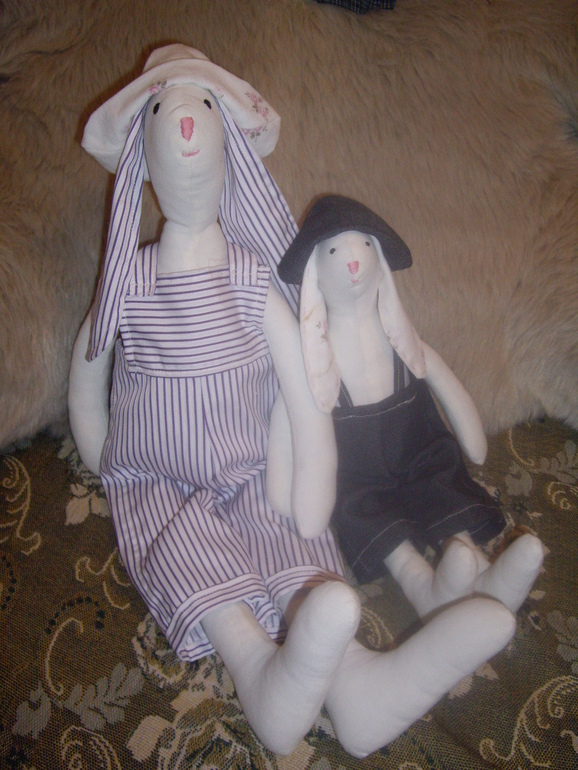 еще немножко моих первых уродцев)))